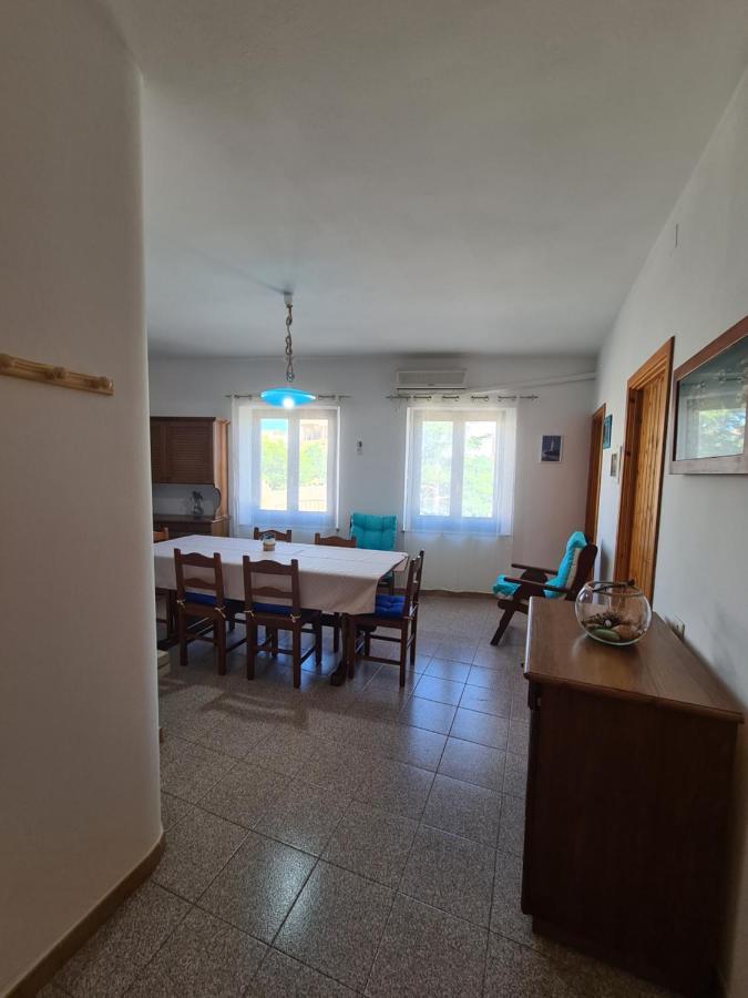 A Ca' Di Pe E Gio Apartman Calasetta Kültér fotó